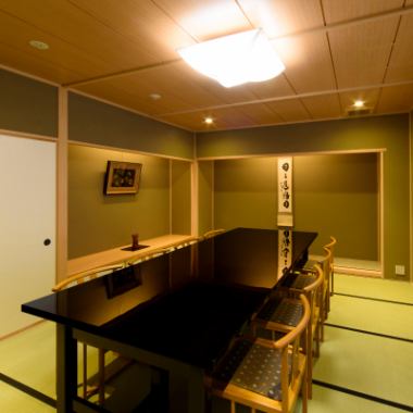 [Good day] Capacity 6 people.It is a completely private room.We will prepare chair seats on tatami mats in a calm Japanese space.How about for important entertainment with children?We also offer consultations in the waiting room, such as face-to-face meetings and delivery.