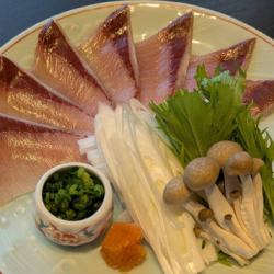 Wild yellowtail shabu-shabu (winter only)