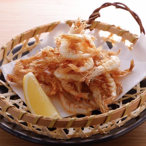 Fried white shrimp