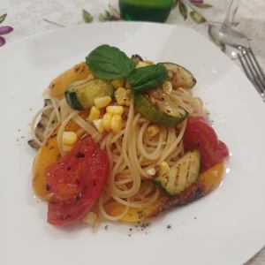 Spicy Aglio e Olio with Grilled Summer Vegetables Cold Spaghetti