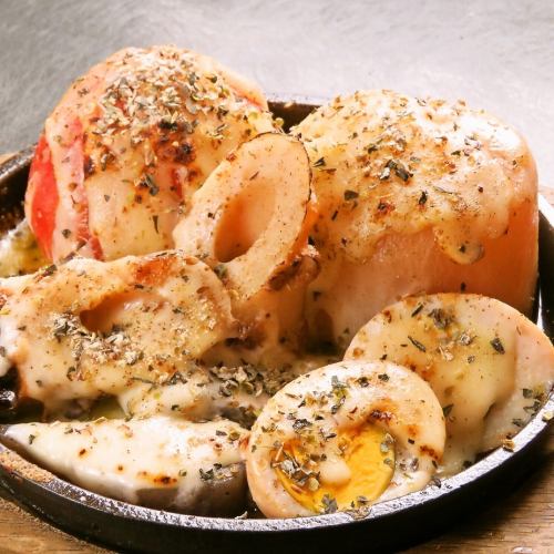 富美山的特产“烤关东煮”……备有许多中继器的人气料理！