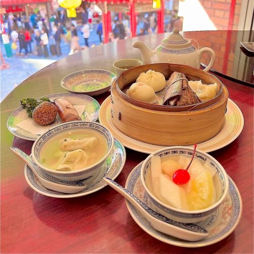 For those who want to enjoy a variety of flavors little by little, ``Yumcha Set'' 1,650 yen