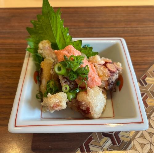 タコのから揚げ明太ソースがけ