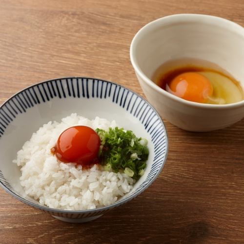 Eat rice with raw eggs