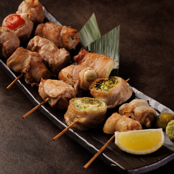 We also recommend the delicious vegetable skewers, which are fresh vegetables wrapped in pork and grilled!