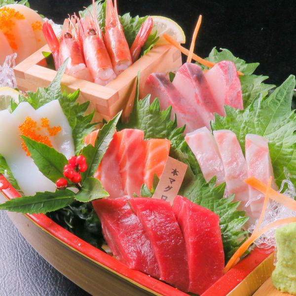 【소중한 분과의 식사에】 차분한 분위기의 일본식 공간과 완전 개인 실석에서 천천히 즐겨 주세요.