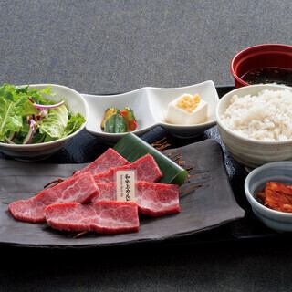 Lunch-only buffet