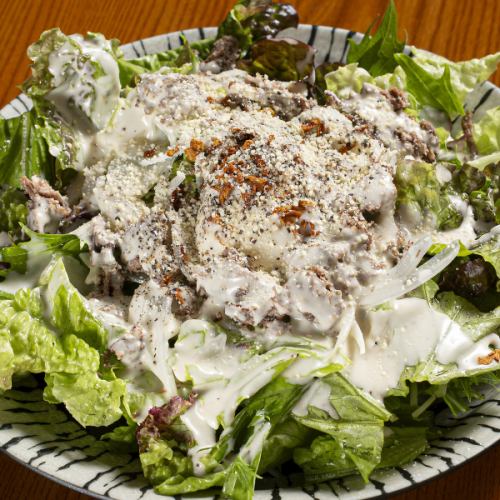 Minced beef tongue and soft-boiled egg Caesar