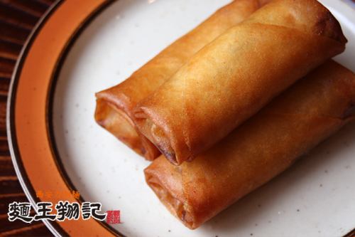 Spring rolls (3 pieces)