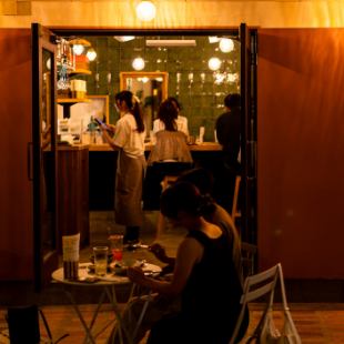 あたたかい時期はテラス席もおすすめ★開放感のある屋外で味わうお食事も◎