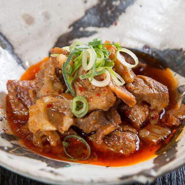 【とろける旨味がたまらない!黒毛牛スジ煮込みの極み★】