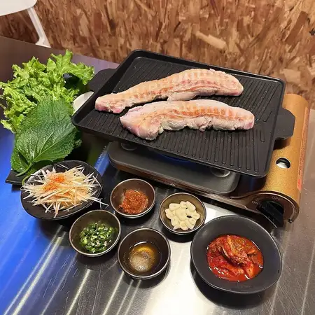当店イチ推しメニュー！サムギョプサル
