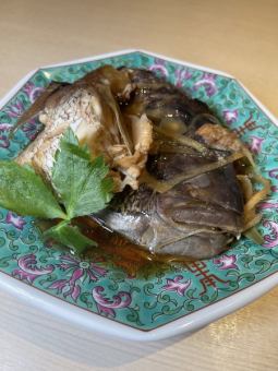 鯛かぶとの煮付け/あんかけ蓮根饅頭