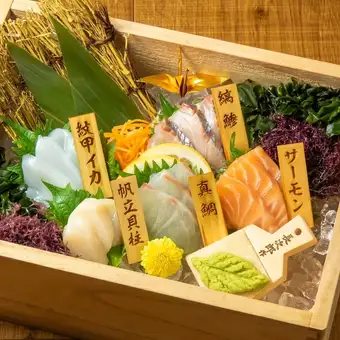 刺身盛り合わせ5種（2～3人前）