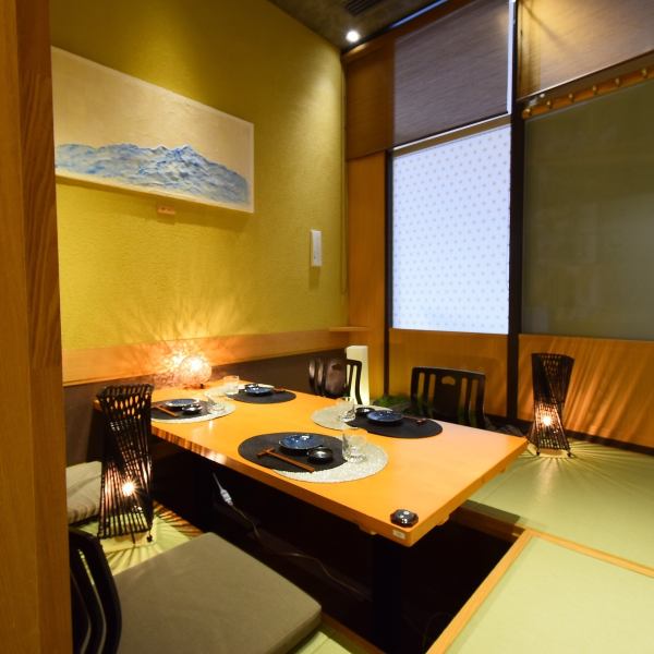 We also have many spacious private rooms. Please use them for banquets, drinking parties, welcome and farewell parties, etc. Our modern Japanese restaurant is a calm space for adults.We also have many private rooms, so please use them for various occasions ★ We also have many advantageous coupons ♪