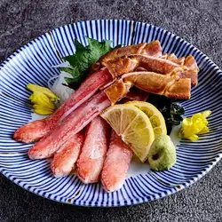 ズワイガニ刺し