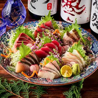 ■Seasonal Special: [2.5-hour all-you-can-drink included] Autumn Beauty Course (10 dishes, including grilled saury and other seasonal dishes) 15,000 yen