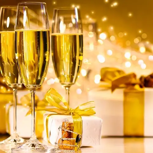 【クリスマス限定】飲み放題3時間【全7品】~トマトチーズグラタンもつ鍋と〆はチーズリゾット~