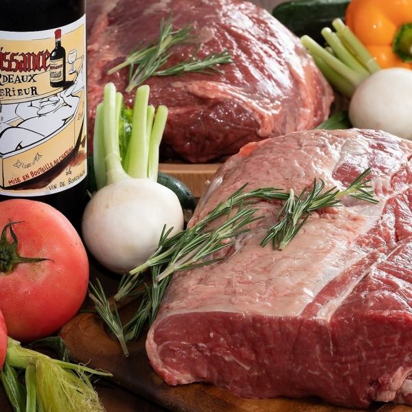 こだわりの素材を使った厳選肉料理と、ワインを中心にカジュアルに飲食できるお店