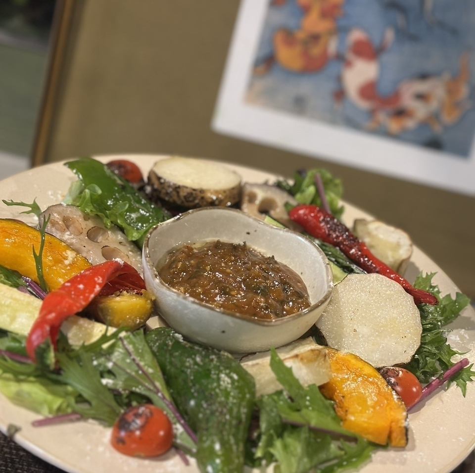 旬の野菜を使った創作料理の数々をお愉しみください★