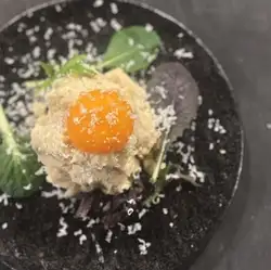 らんちゅうのポテサラ