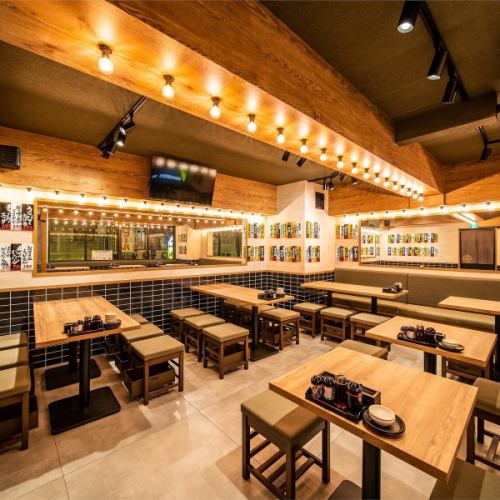 <p>難波での女子会、デート、誕生日なども【ひとめぼれ】がおすすめ◎主役様を喜ばせるお祝いサービスも充実◎誕生日プレートサービスは当日でもご利用OK!お得なコース料理も充実しており、ラインアップはコース欄をご確認ください!!</p>