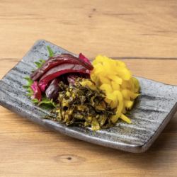 漬物盛り合わせ