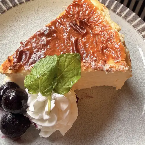 バスクチーズケーキ