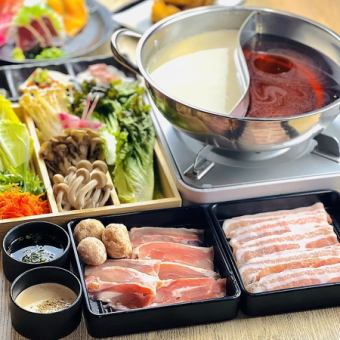 [Private room guaranteed ♪ All-you-can-drink for 3 hours!!] 7-course “Snow Course” with your choice of soup stock and domestic pork shabu-shabu 3,500 yen