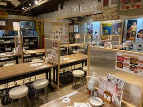 パーテーションで仕切っておりますので、安心に食べていただけます♪