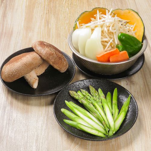 新鮮なお野菜を栄養価の高いラム肉とご一緒に