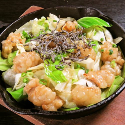 Stir-fried beef hormone and cabbage with salt / Kakuni pork