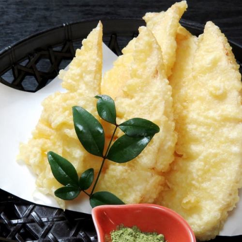 たけのこの天ぷら～抹茶塩～