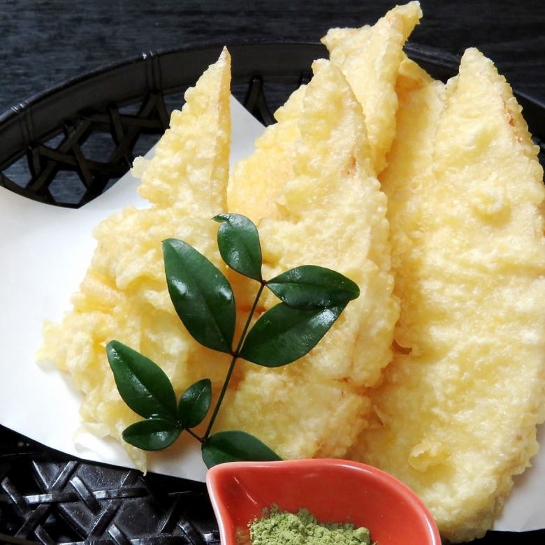 たけのこの天ぷら～抹茶塩～