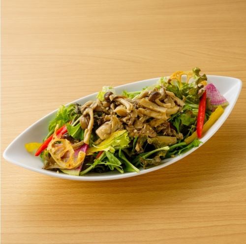 4 kinds of mushroom salad ~ Kawagoe soy sauce sesame dressing ~