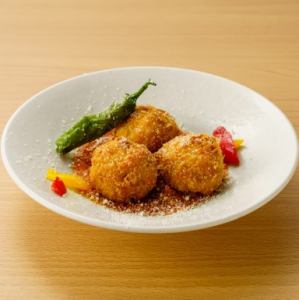 Chicken Harami-chan cream croquette