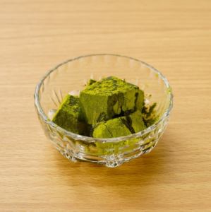 Sayama Matcha Warabimochi ~ Kuromitsu Gake ~