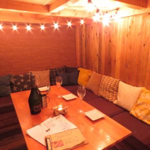 [Recommended for girls' night out☆] We have private rooms that can accommodate 2 to 6 people.Enjoy a girls' night out in a relaxing private room with a sofa♪