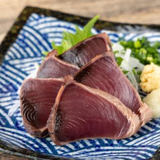 Seared bonito/Bigfin squid/Scallop sashimi