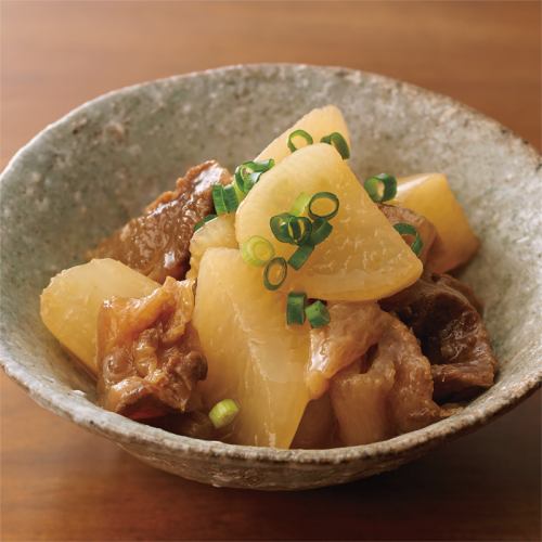 Wagyu beef tendon stew with daikon radish