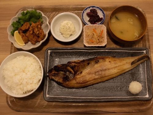 【平日ランチ限定!】ボリューム満点定食メニュー!