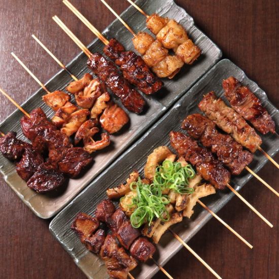 Enjoy the legendary stewed oxtail, grilled skewers, and kushikatsu to your heart's content!!