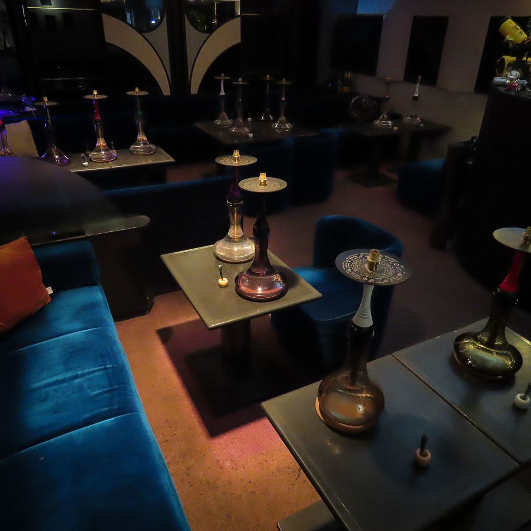 Please enjoy a relaxing and comfortable time here for dates or after-parties.