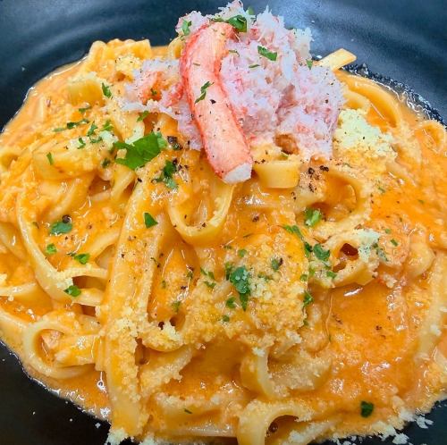 ズワイガニのトマトクリームタリアテッレ