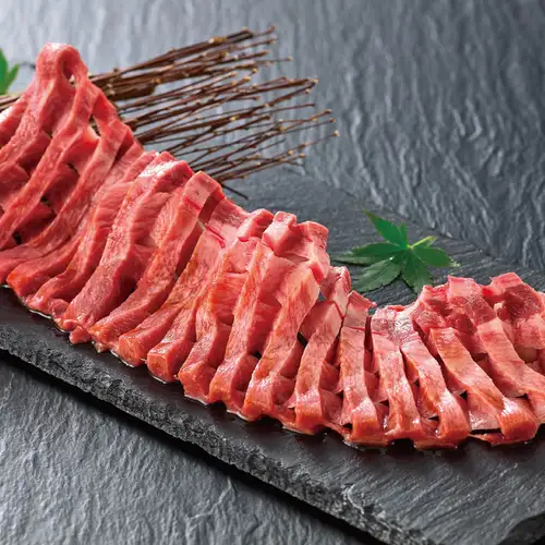 ダイヤモンドカット牛タン(にんにく醤油)
