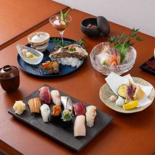 三重県尾鷲直送の新鮮な魚介を使用したお料理をコースで