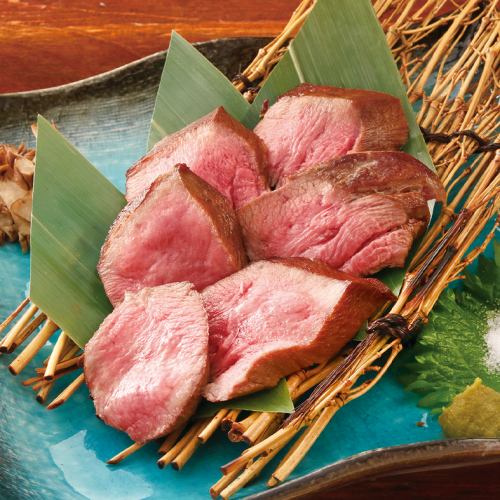 [Taste local cuisine in Yokkaichi] Our specialty! Our proud thick-sliced beef tongue beef steak is the most popular menu item!