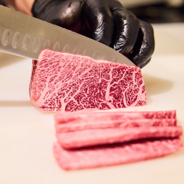 ★一流料理人たちが認めた本格焼肉★国内外で活躍したシェフも唸る品質の国産黒毛和牛を圧倒的コスパで♪