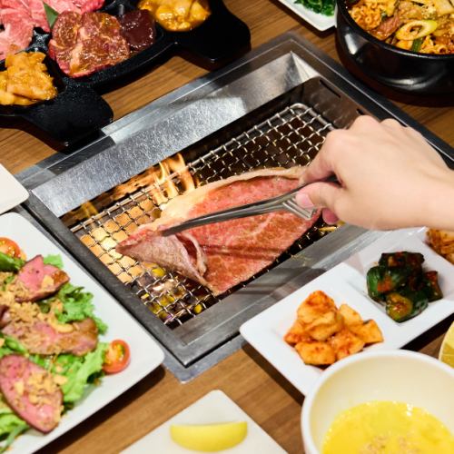 ★各種宴会に使えるコース★国産A5ランク和牛が楽しめるコースは5,500円～♪この価格で飲み放題付き◎