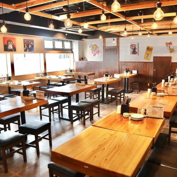 団体様のご利用も当店にお任せください！広々としたリラックスできる店内で貸切宴会も承っております。用途に合わせた宴会に最適なコースも多数取り揃えておりますので、お気軽に人数、予算などお気軽にお問い合わせください。